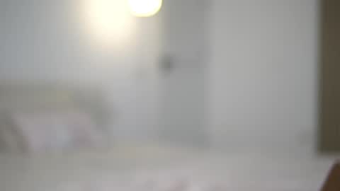 Nicole online show from April 3, 9:51 am