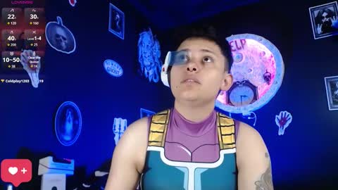 Nikky online show from October 31, 1:04 pm