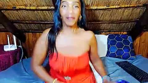 nikkyjigglesx online show from March 16, 5:44 am