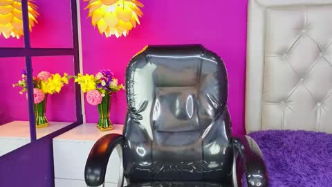 nikolwalter online show from October 23, 4:29 am