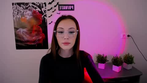 nikonara_ online show from February 28, 1:25 pm