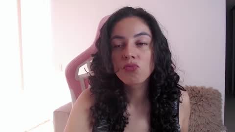 niky_blue online show from February 2, 4:32 pm