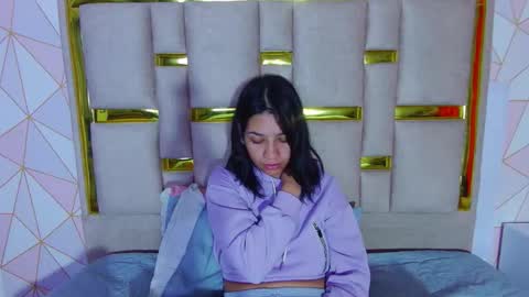 Nina Carther online show from February 4, 10:29 am