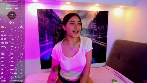 Nina online show from May 22, 4:38 pm