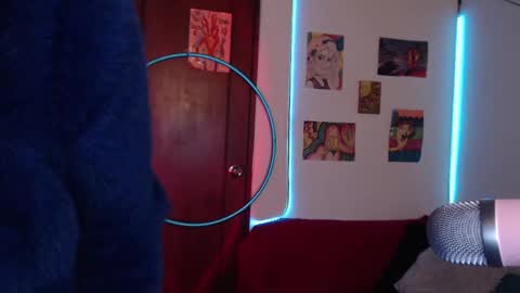 nina online show from January 29, 5:02 pm