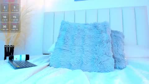 Nina online show from September 12, 12:33 am