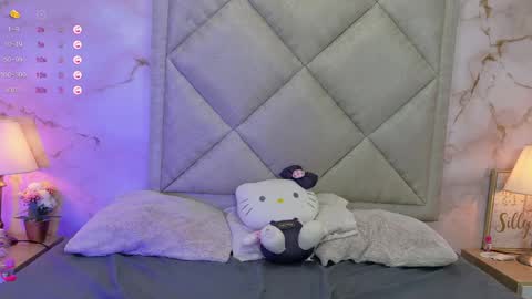 NINA BRAVU online show from April 4, 4:06 pm