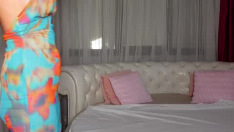 NinaCrystal online show from March 7, 6:57 am