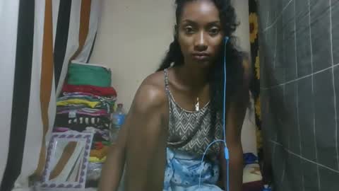 ninaeaa online show from February 26, 5:01 pm