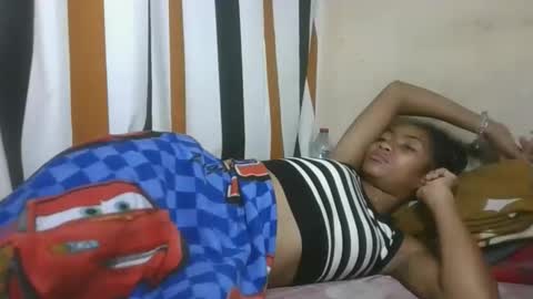 ninaeaa online show from November 25, 2:36 am