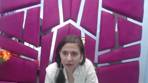 Nina online show from March 6, 3:02 am