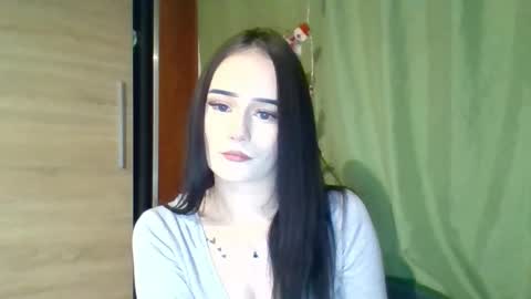 Nina online show from January 13, 9:19 pm