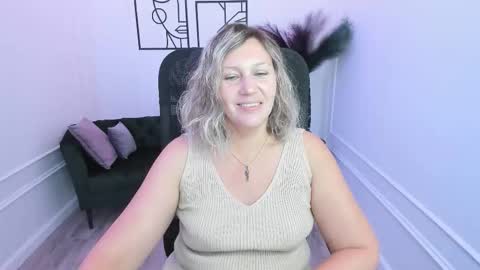 ninastarle online show from September 14, 12:03 pm