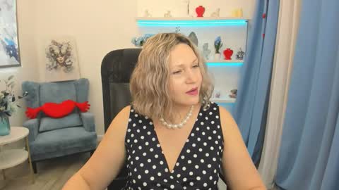 ninastarle online show from March 7, 12:34 pm