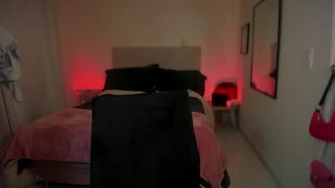 ninavolkov online show from January 20, 11:43 pm