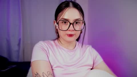 ninavolkov online show from October 23, 12:27 am