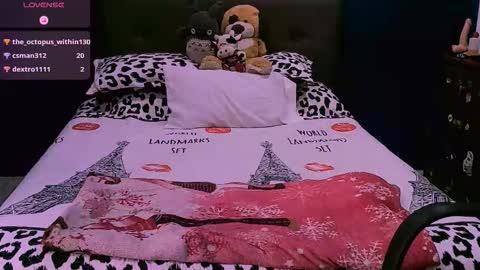 Nina online show from October 23, 4:35 pm