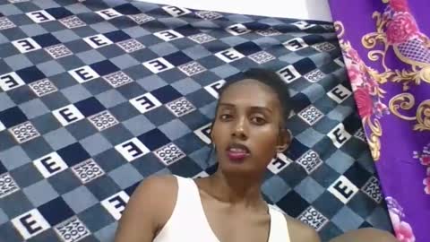 ninie246746 online show from February 25, 8:57 am