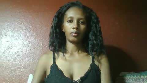 ninie246746 online show from February 18, 5:20 am