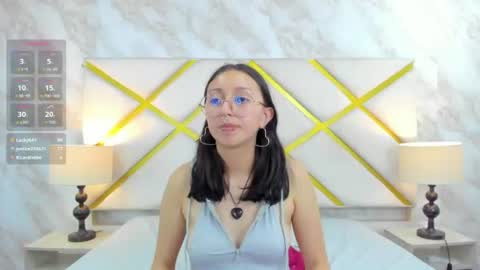 Catalina online show from July 2, 3:23 am