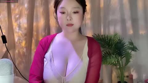 NANA online show from May 23, 3:21 pm