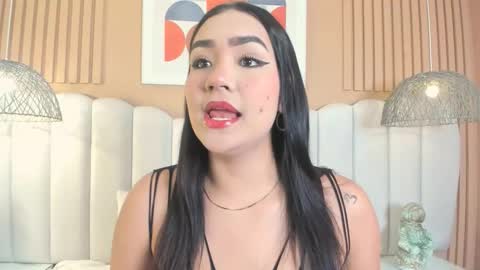 Noa online show from March 24, 3:01 am