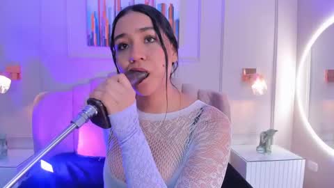 Noa online show from October 5, 8:14 pm