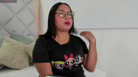 Noa  online show from May 25, 5:45 pm