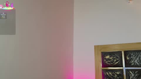 noah_0814 online show from September 30, 3:12 am