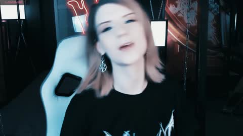 REAL name LiaDM are always open online show from December 20, 2:27 pm