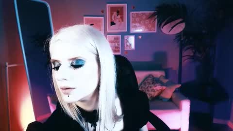 REAL name LiaDM are always open online show from October 18, 2:42 pm