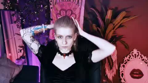 REAL name LiaDM are always open online show from July 1, 4:28 pm