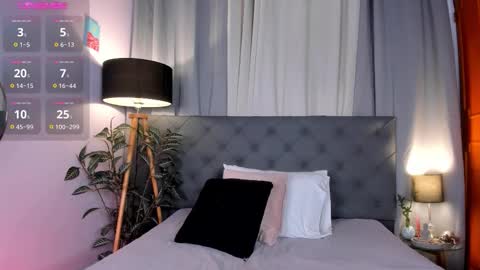 .  . online show from October 29, 10:45 pm