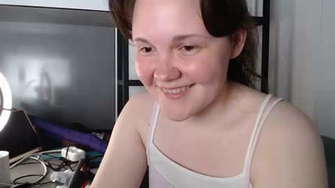 nodarell online show from May 12, 8:37 pm