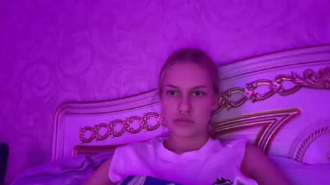 Emma Noir online show from February 26, 9:58 pm