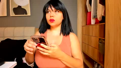 Soy Ash online show from May 20, 1:52 pm