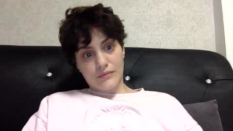 norablues online show from April 13, 6:41 pm