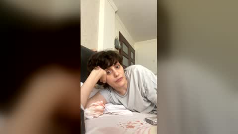 norablues online show from June 5, 12:33 pm
