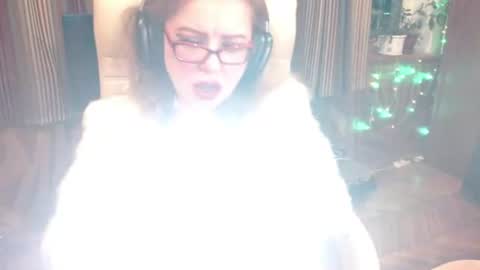 miss Tress online show from July 12, 9:04 pm