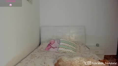 Norma Jeaane online show from December 19, 7:17 pm