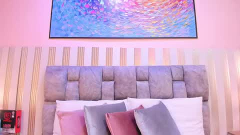 NOVA online show from December 1, 8:33 pm