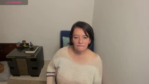 nuit_rose online show from September 25, 3:38 am