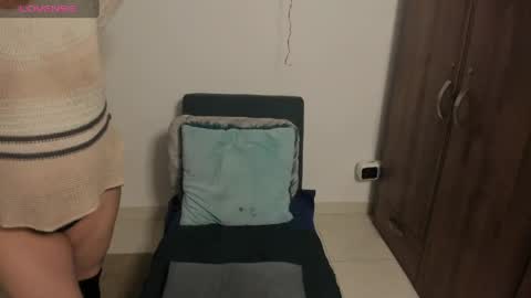 nuit_rose online show from April 17, 1:51 am