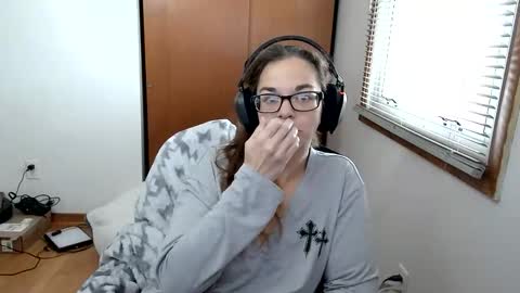 NxtDoorNikki online show from December 21, 2:21 pm