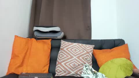 Nia online show from September 22, 1:59 am