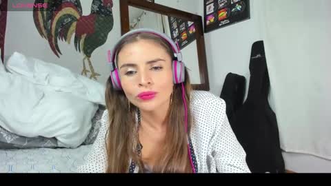 Laura nyu online show from February 8, 11:46 pm