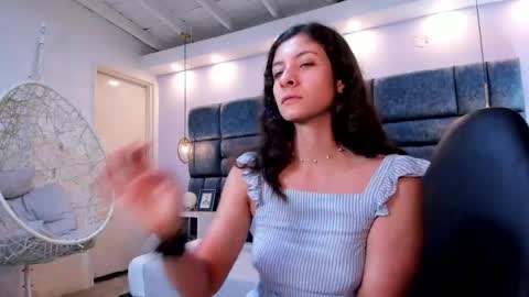 Nyx  online show from April 13, 7:03 pm