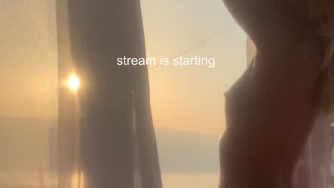 hi im Janasmall boobs big heart  warm pussy  online show from January 5, 2:17 am