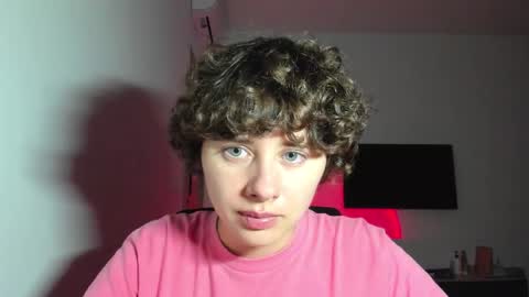 Evie online show from February 27, 3:01 pm