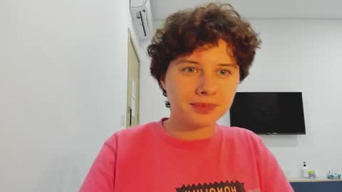 Evie online show from February 8, 1:15 pm